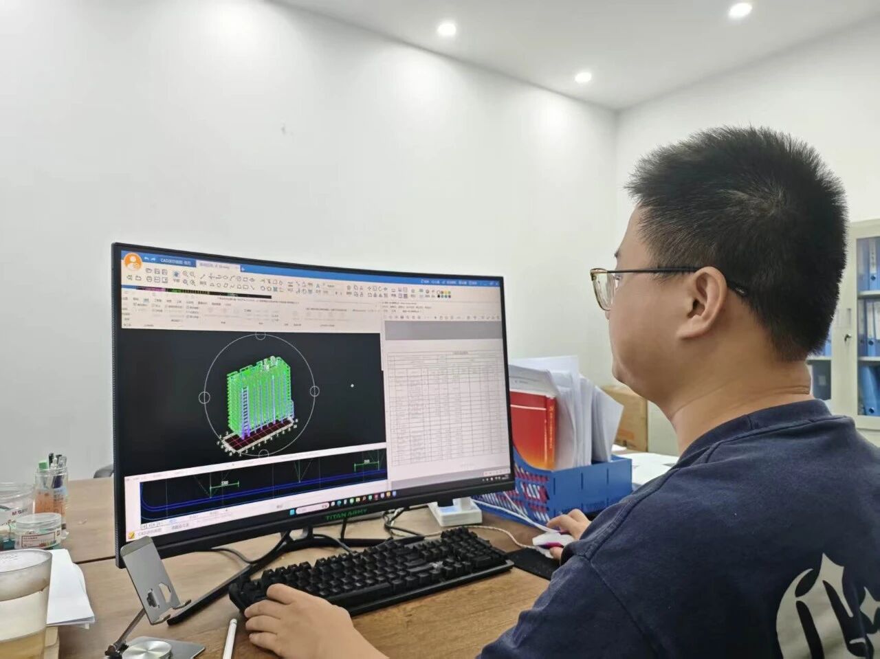 扎根超软土地基治理一线的科技工作者