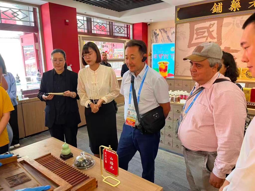副校长杨静牵头组建ob欧宝app体育