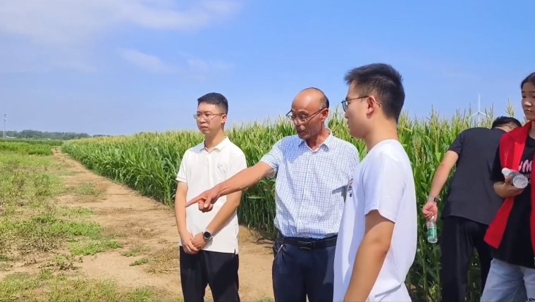 为增强专业认知
